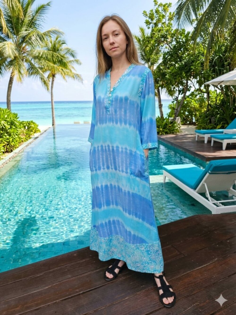 Soft Surroundings NWT Blue Color Waves Tie Dye Caftan Maxi Dress Size XS Rayon